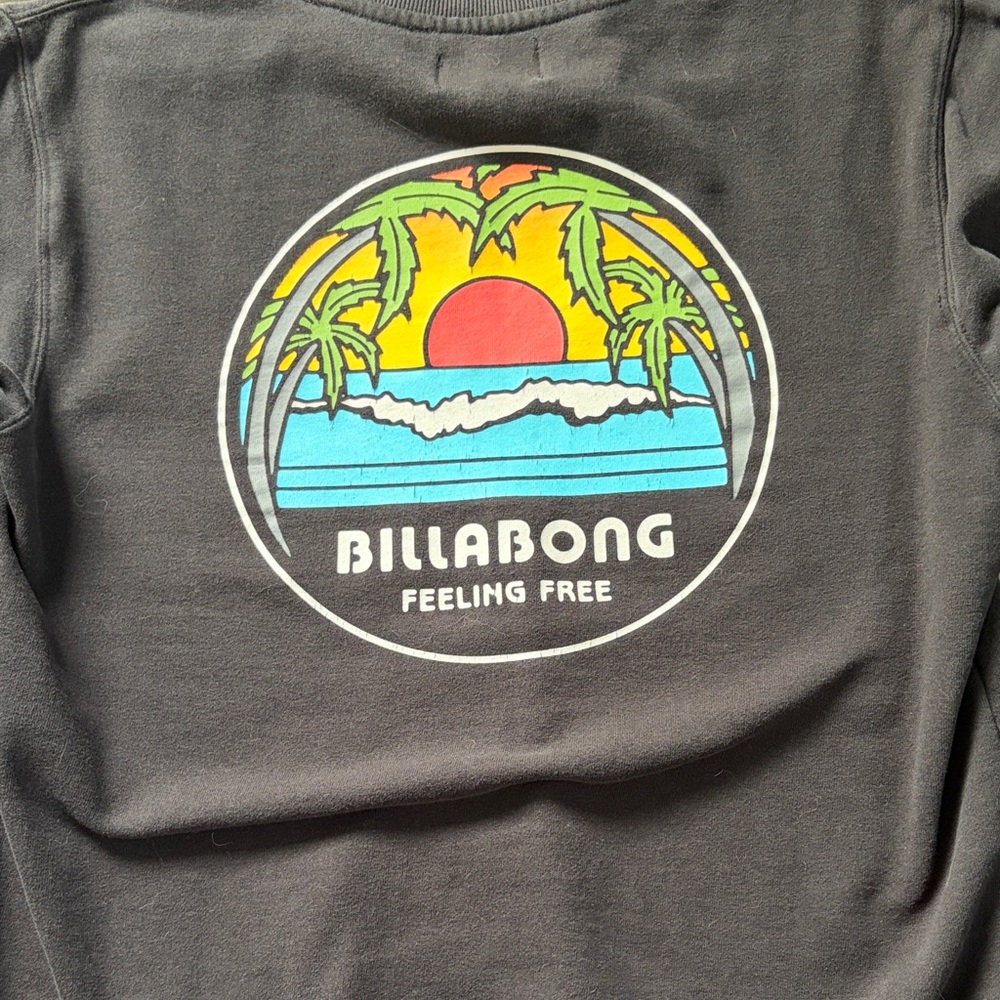 Billabong Black Crewneck - Picture 2 of 6
